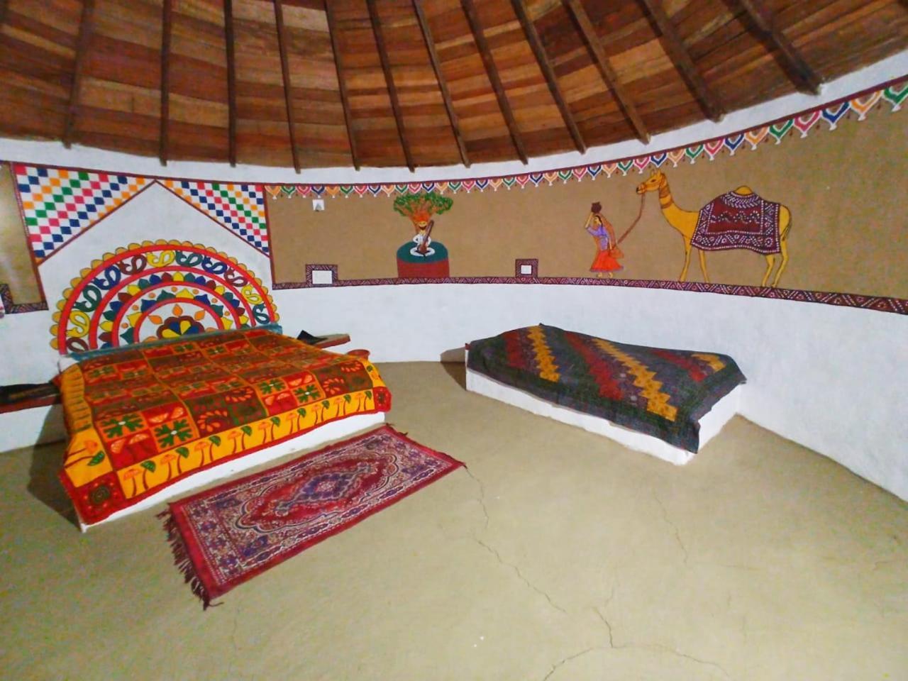Banni Village Resort - Rann Of Kutch Bherandiāla Kültér fotó