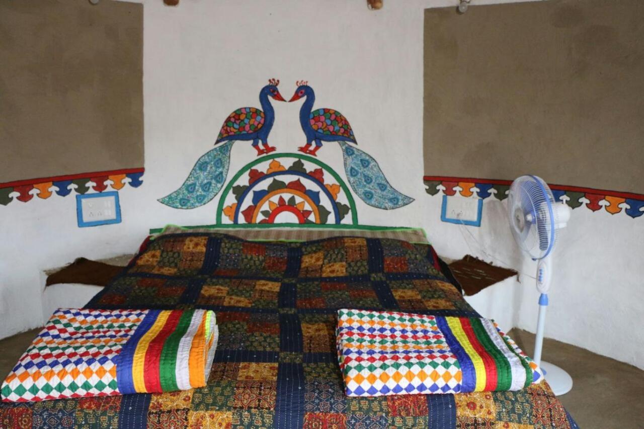 Banni Village Resort - Rann Of Kutch Bherandiāla Kültér fotó