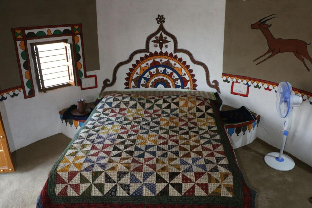 Banni Village Resort - Rann Of Kutch Bherandiāla Kültér fotó