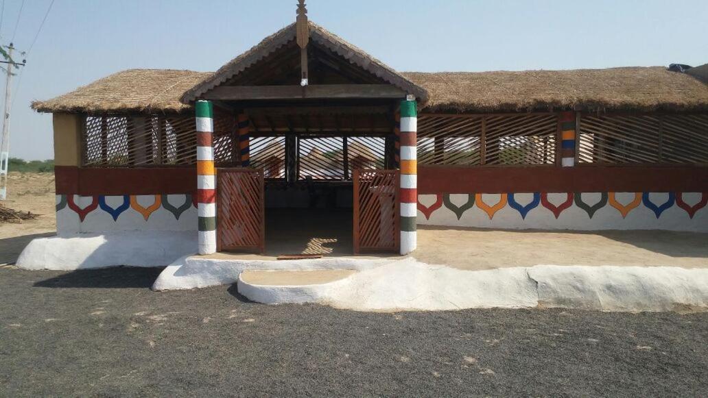 Banni Village Resort - Rann Of Kutch Bherandiāla Kültér fotó