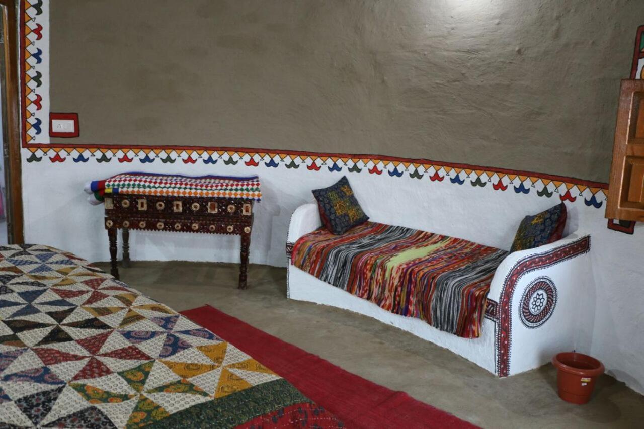 Banni Village Resort - Rann Of Kutch Bherandiāla Kültér fotó